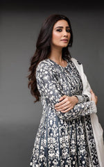 DAISY SHAH IN AYSHAH