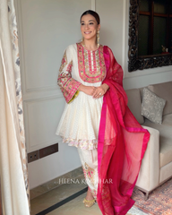 Parisa Barkzi in Gulraaz