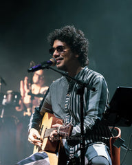 Papon in Custom HK