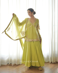 Jasmine Bhasin in Gulafroz