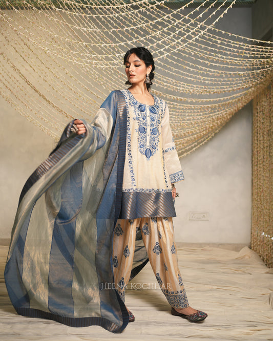 Gul-e-Aabroo