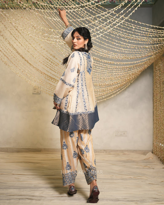 Gul-e-Aabroo