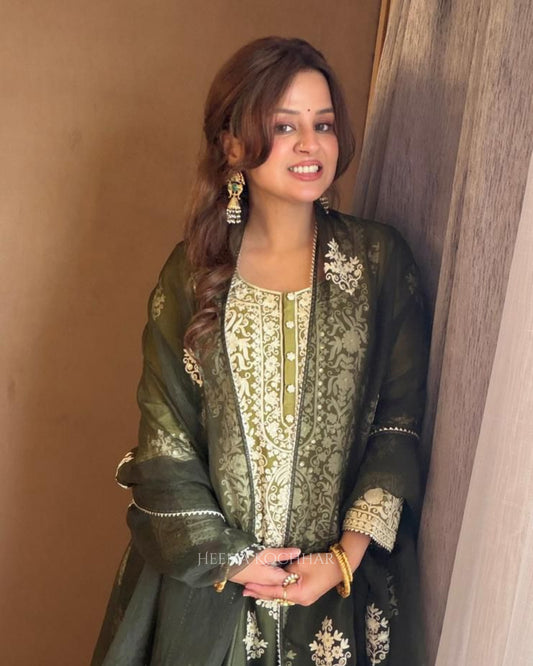 Sakshi Dhoni in Ramzeela