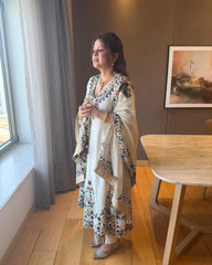 Sakshi Dhoni in Custom HK