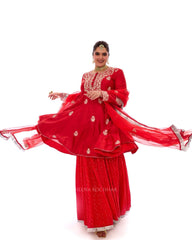 Anjali Anand in Safeerah