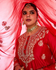 Anjali Anand in Safeerah