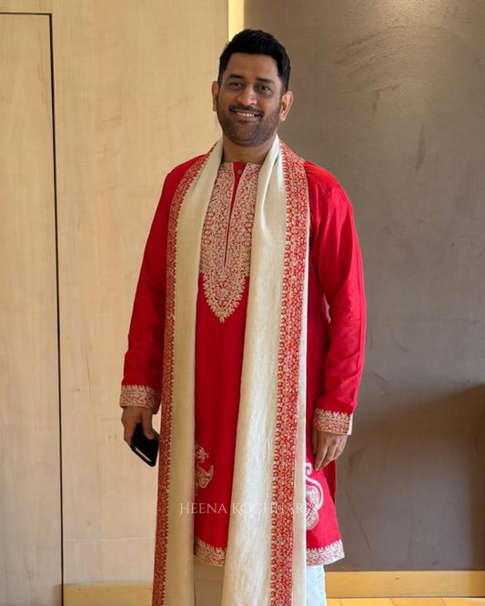 MS Dhoni in Custom HK