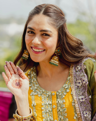 Mrunal Thakur in Hikmat