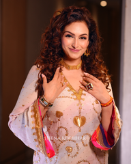 Akriti Kakkar in Gultahseen