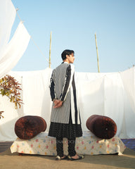 Dilzauq Sherwani
